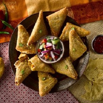 Halal Cooked Chicken Samosas-15x120g03